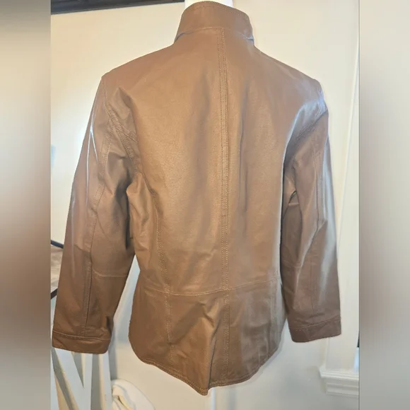 Coldwater Creek NWT Leather Blazer/Jacket Women's Sz Petite Medium - Picture 3 of 10